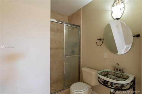 535 E 44th St, Hialeah, FL 33013 photo 27