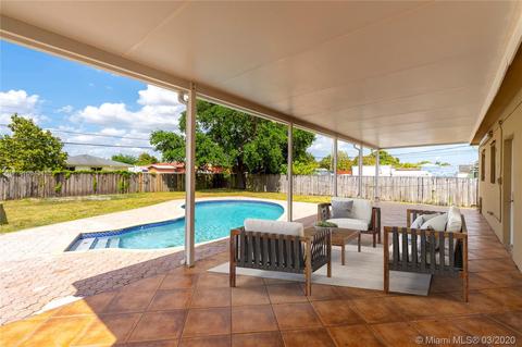 535 E 44th St, Hialeah, FL 33013 photo 17