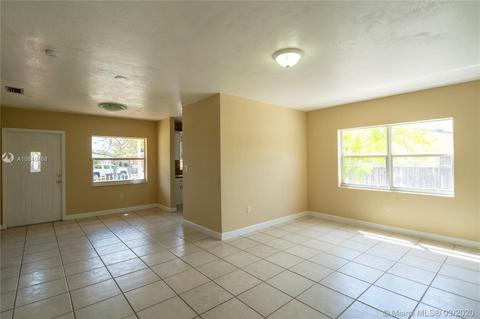535 E 44th St, Hialeah, FL 33013 photo 6
