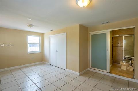 535 E 44th St, Hialeah, FL 33013 photo 16