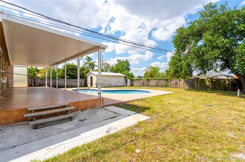 535 E 44th St, Hialeah, FL 33013 photo 32