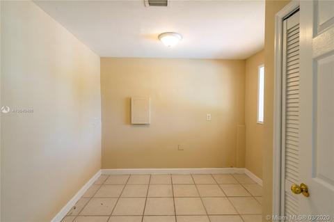 535 E 44th St, Hialeah, FL 33013 photo 12