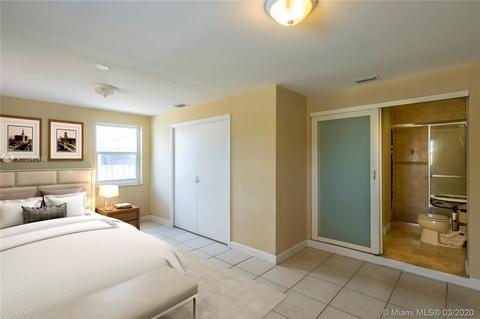 535 E 44th St, Hialeah, FL 33013 photo 15
