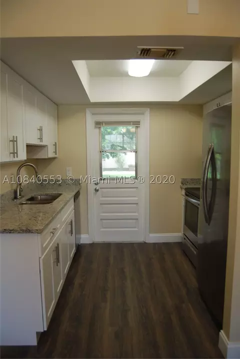 131 Doe Trl, Jupiter, FL 33458 photo 3