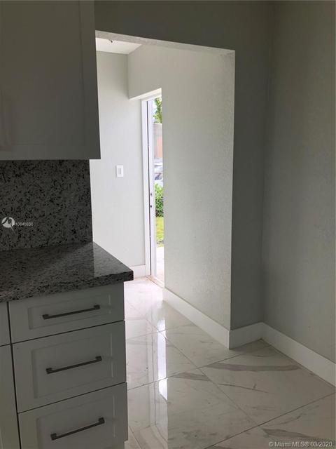 561 SE 7th Ave, Hialeah, FL 33010 photo 23