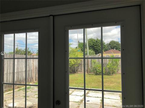 561 SE 7th Ave, Hialeah, FL 33010 photo 12