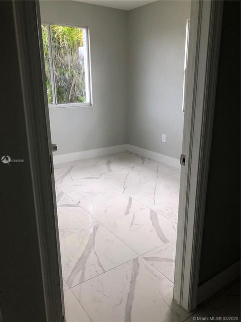 561 SE 7th Ave, Hialeah, FL 33010 photo 22