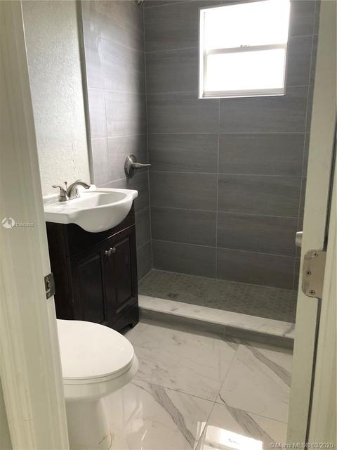 561 SE 7th Ave, Hialeah, FL 33010 photo 20