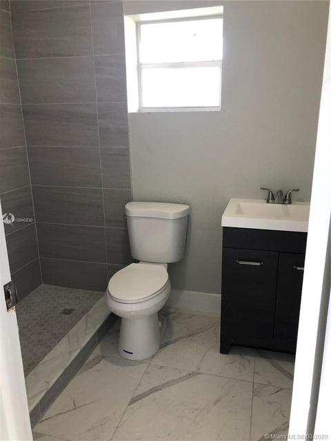 561 SE 7th Ave, Hialeah, FL 33010 photo 16