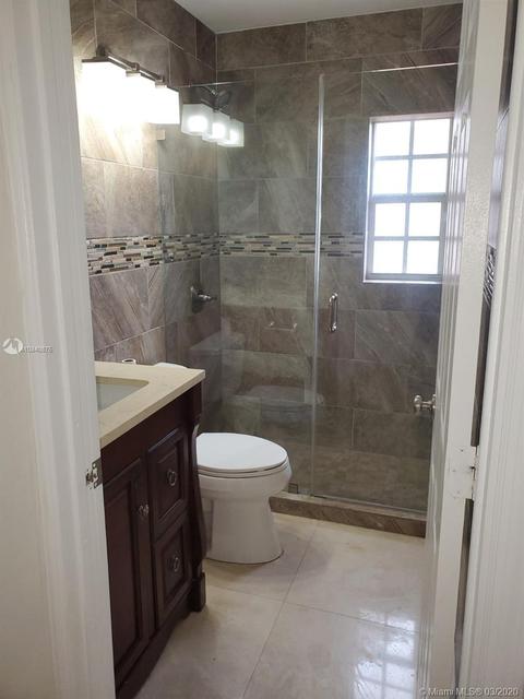 1001 E 6th Ct, Hialeah, FL 33010 photo 6