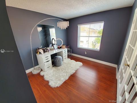 8564 NW 1st St, Miami, FL 33126 photo 11