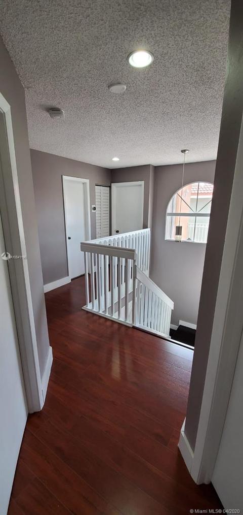 8564 NW 1st St, Miami, FL 33126 photo 15