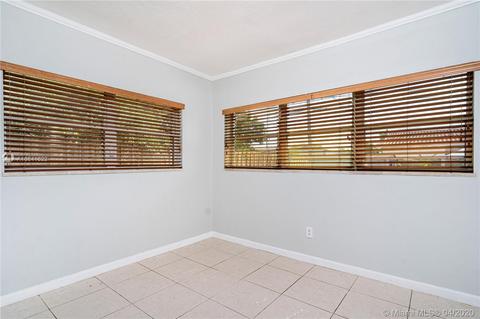 618 W 65th Dr, Hialeah, FL 33012 photo 11