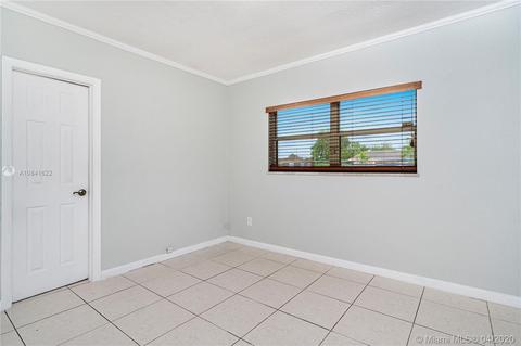 618 W 65th Dr, Hialeah, FL 33012 photo 26
