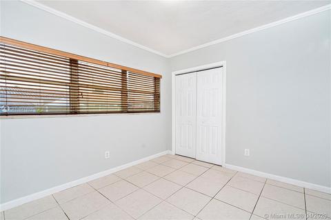 618 W 65th Dr, Hialeah, FL 33012 photo 28