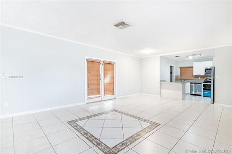 618 W 65th Dr, Hialeah, FL 33012 photo 33