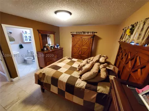 Undisclosed, Hialeah, FL 33016 photo 9