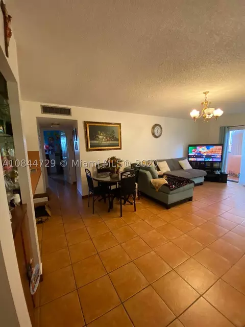 460 E 23rd St #307, Hialeah, FL 33013 photo 29