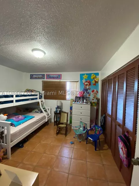 460 E 23rd St #307, Hialeah, FL 33013 photo 19
