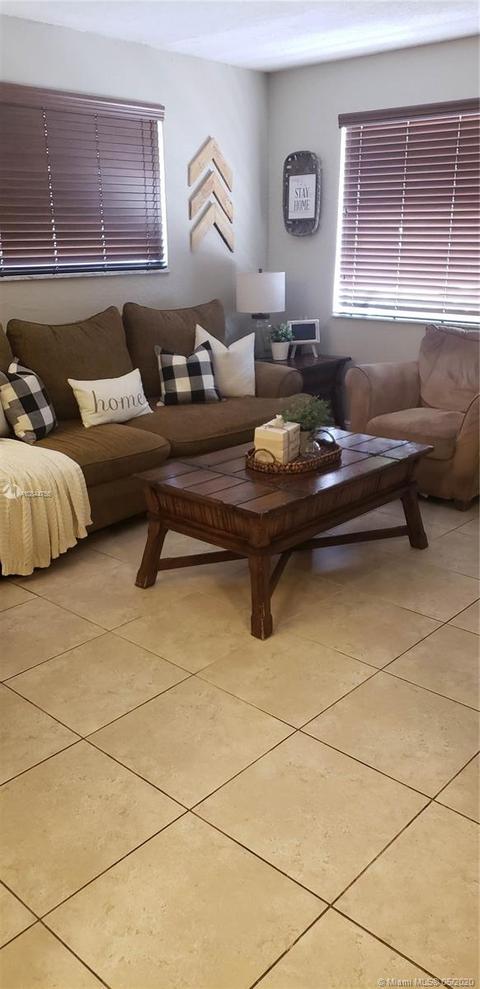 410 E 51st St, Hialeah, FL 33013 photo 3