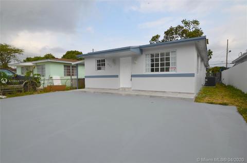 627 E 45th St, Hialeah, FL 33013 photo 3