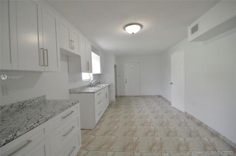 627 E 45th St, Hialeah, FL 33013 photo 11