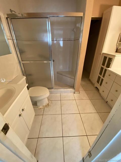 Undisclosed, Hialeah, FL 33014 photo 6