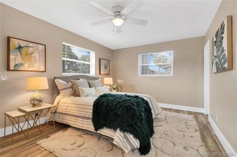 560 SE 3rd Ave, Pompano Beach, FL 33060 photo 6