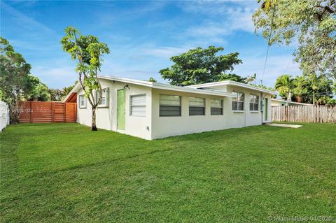 560 SE 3rd Ave, Pompano Beach, FL 33060 photo 13