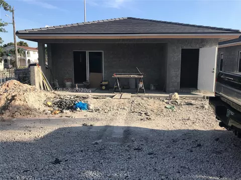 891 E 20th St, Hialeah, FL 33013 photo 8