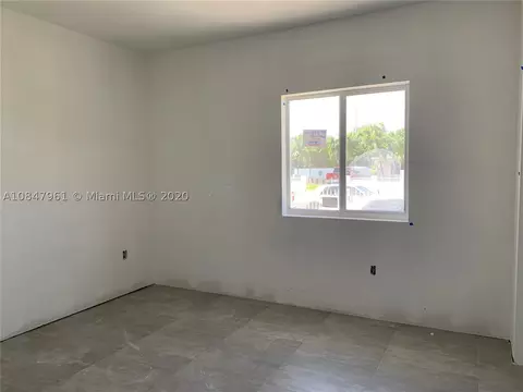 891 E 20th St, Hialeah, FL 33013 photo 7