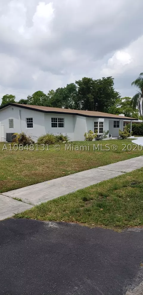 20600 Jacaranda Rd, Cutler Bay, FL 33189 photo 1