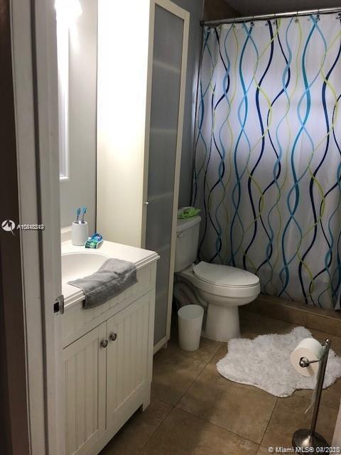 142 W 45th St, Hialeah, FL 33012 photo 3
