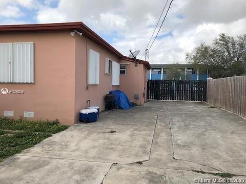 142 W 45th St, Hialeah, FL 33012 photo 4