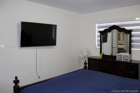 Undisclosed, Hialeah, FL 33014 photo 16