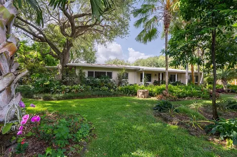 5840 SW 114 Te, Pinecrest, FL 33156 photo 1