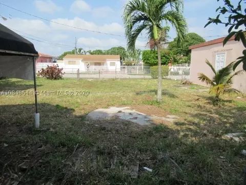 510 E 60th St, Hialeah, FL 33013 photo 4