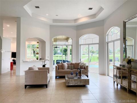 2545 Sanctuary Dr, Weston, FL 33327 photo 2
