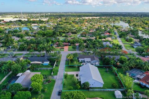 12823 SW 112 Pl, Miami, FL 33176 photo 30