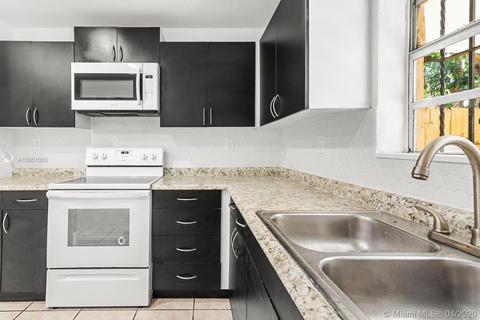 856 W 81st Pl, Hialeah, FL 33014 photo 20