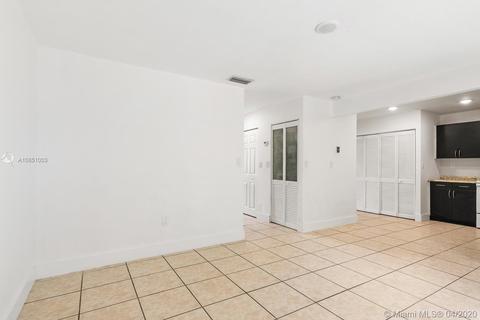 856 W 81st Pl, Hialeah, FL 33014 photo 15