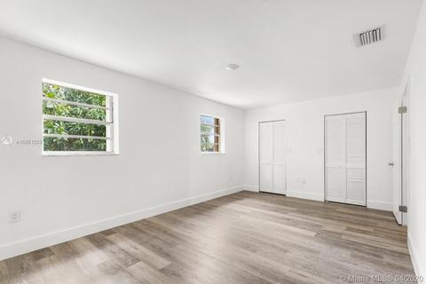 856 W 81st Pl, Hialeah, FL 33014 photo 16