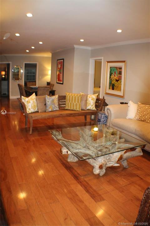 411 Giralda Ave, Coral Gables, FL 33134 photo 8