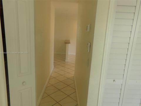 3510 E 2nd Ave, Hialeah, FL 33013 photo 20