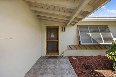 205 SE Villas St, Stuart, FL 34994 photo 11
