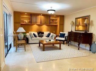 825 Center St #2D, Jupiter, FL 33458 photo 4