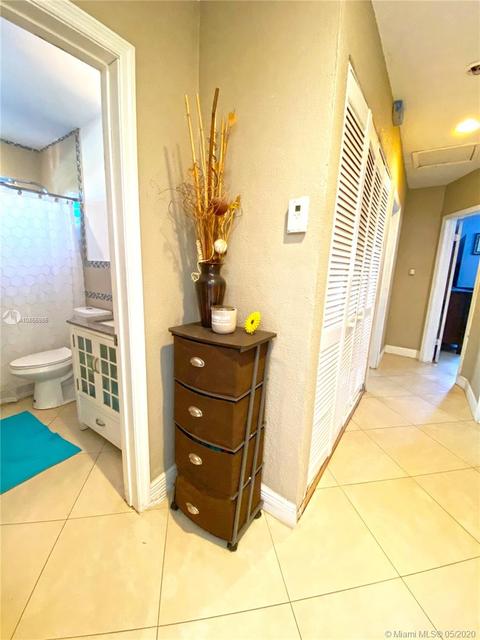 4631 W 8th Ct, Hialeah, FL 33012 photo 12