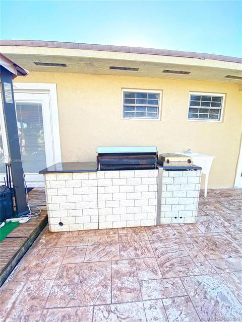 4631 W 8th Ct, Hialeah, FL 33012 photo 37