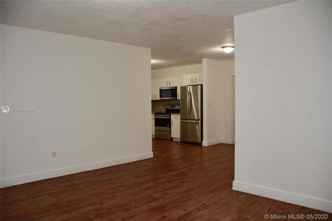 4591 W 9th Ct, Hialeah, FL 33012 photo 4