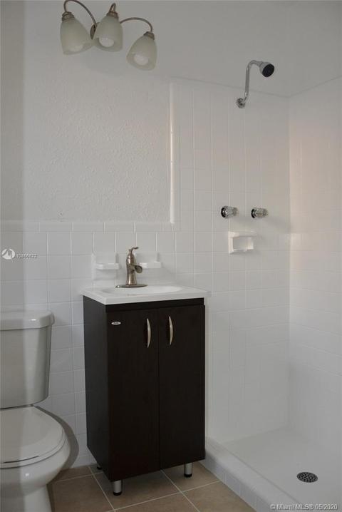 4591 W 9th Ct, Hialeah, FL 33012 photo 21